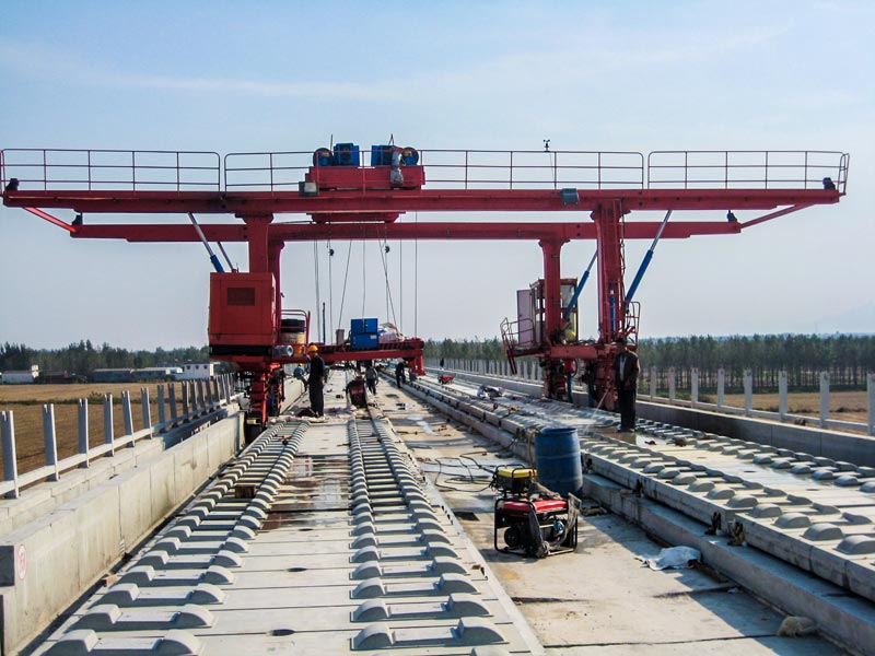 Tyre Gantry Crane